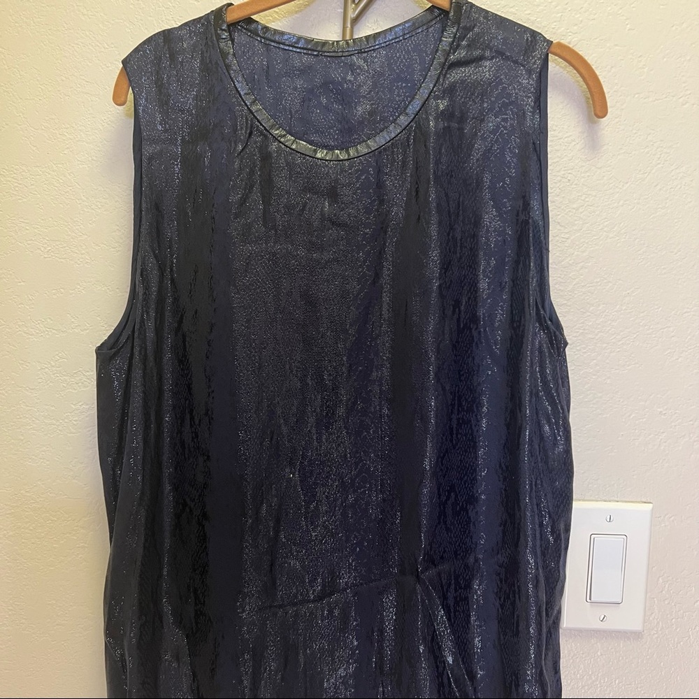 Barneys New York Navy and black metallic snakeskin print tank top